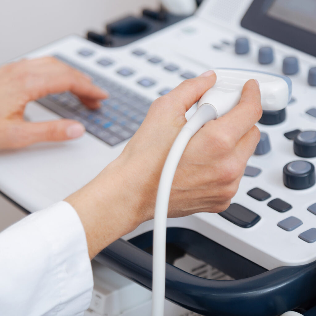 aaclinic cirugia vascular ecodoppler ourense