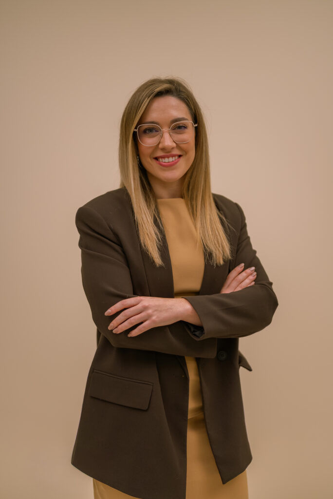 Dra. Elena Gallego